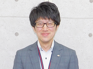 教室長写真